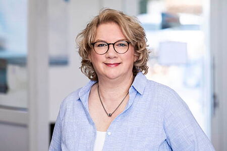 Mitarbeiterin vom Reisebüro Monika Büttelbrock-Bartsch